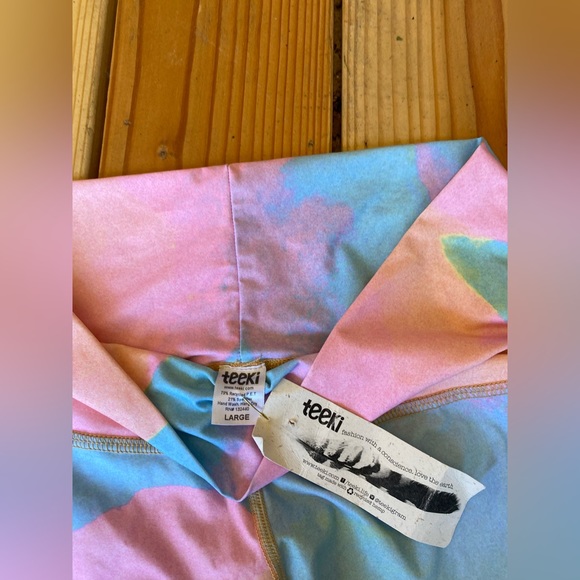Teeki Tie Dye Leggings - Picture 3 of 5